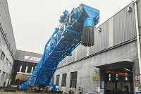 What are the braking systems of a Mobile Bulk Ship Loader?